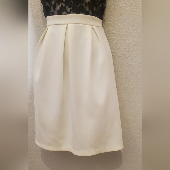 💚5/$25 Sweet Storm Black Lace Halter Top Dress With Pleated Skirt Size Medium - Picture 5 of 9